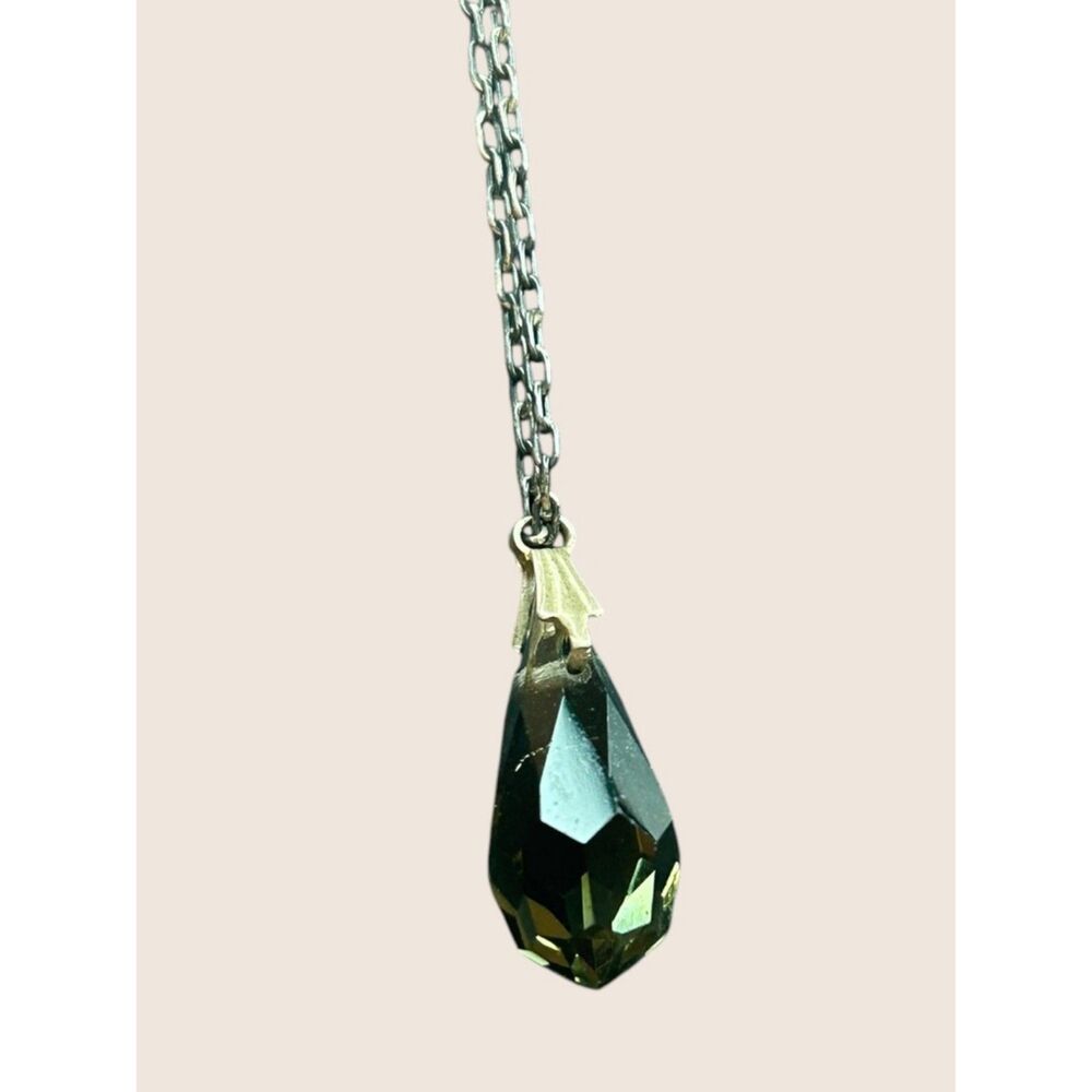 ✨ VTG SMOKY GRAY CRYSTAL TEARDROP PENDANT NECKLACE LONG GUNMETAL CHAIN PRISM